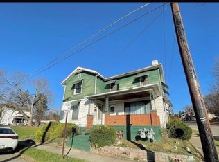 211 S Walnut St, New Castle, PA