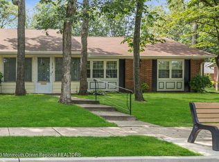 281B Huntington Dr, Lakewood, NJ