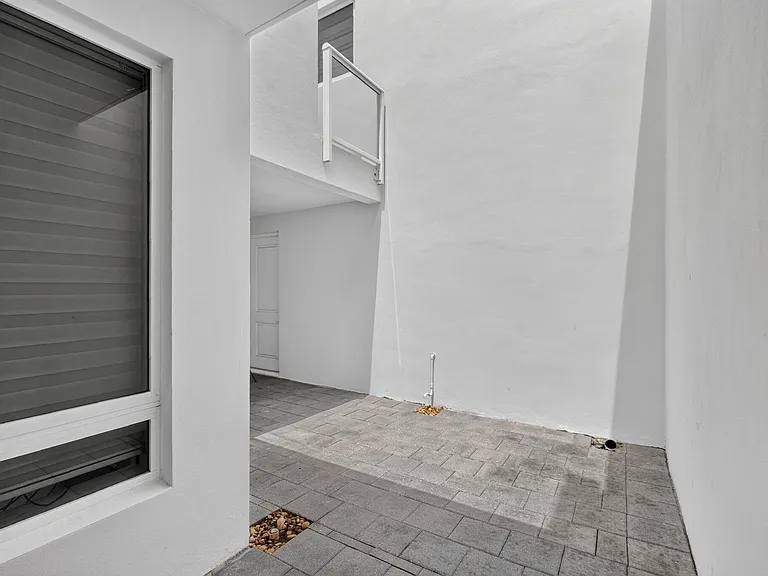 6461 NW 103rd Psge — Photo 28