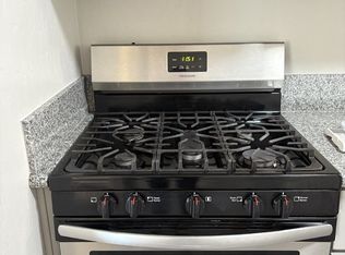 939 E Divisadero St #A, Fresno, CA 93721