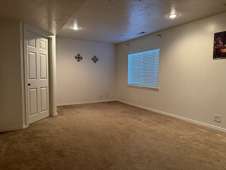 5037 W White Diamond Way — Photo 11