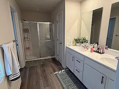 111 Dursley Cir — Photo 11