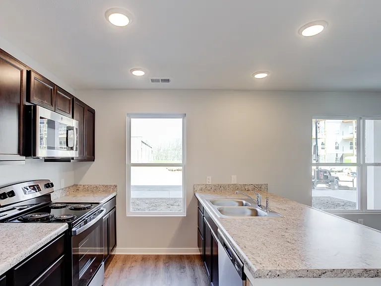 Cypress Point Apartments — Photo 55