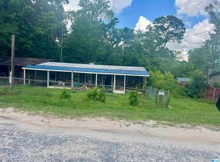 300 County Road 490, Smiths Station, AL