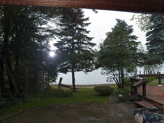 4th image of 34 Crescent Cir
