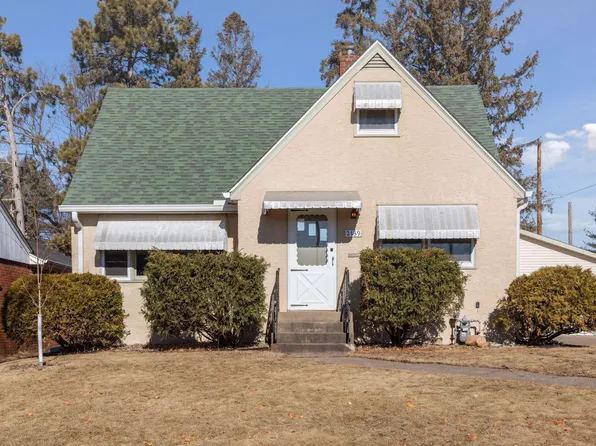 2139 Cottage Ave E, Saint Paul, MN 55119