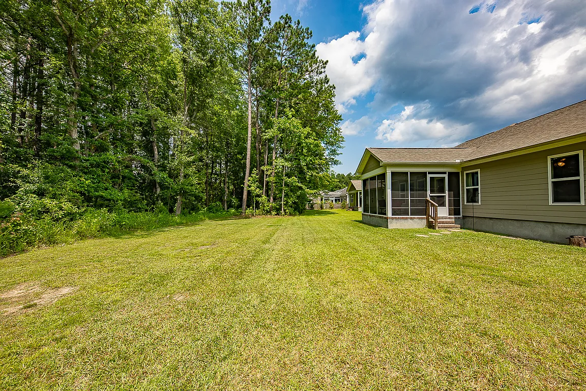 141 Grantham Place - 1 — Photo 4