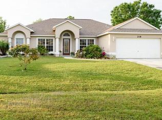 218 SW Starfish Ave, Port Saint Lucie, FL 34984