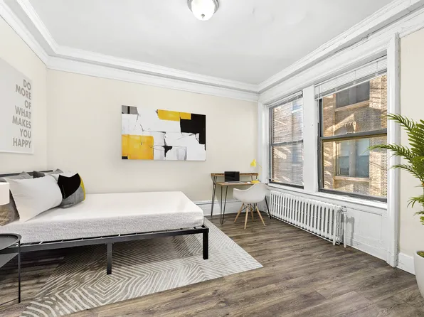 2841 Broadway image 1 of 9