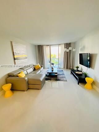 4th image of 19370 Collins Ave APT 420