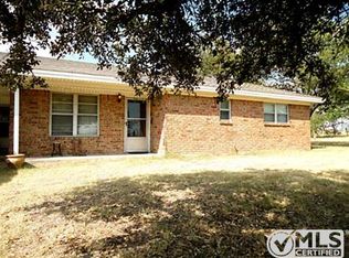 125 County Road 4431, Decatur, TX 76234