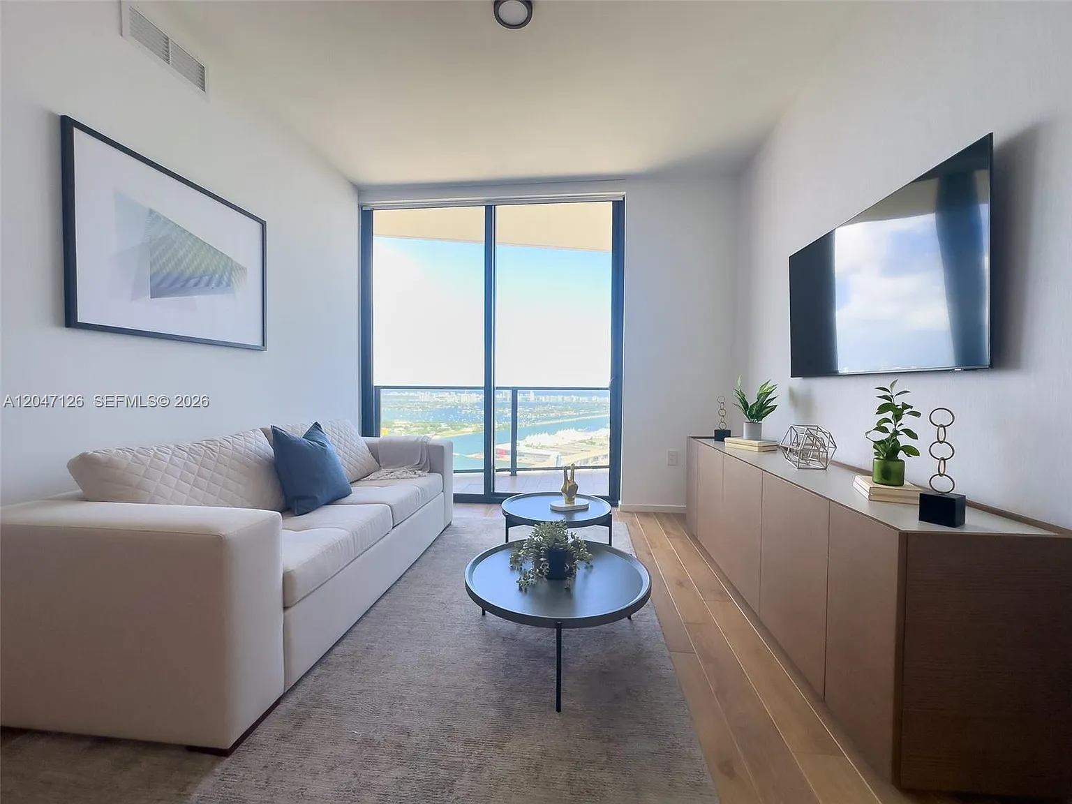 1 bed, 509 sqft, $4,100 — Photo 2