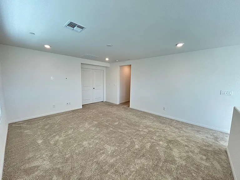 2677 Gallarate Dr — Photo 14