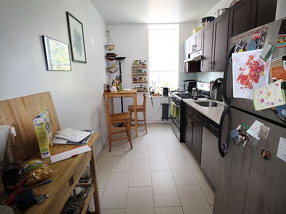 3rd image of 954 Nostrand Ave APT 2