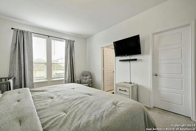 11214 Plaudit — Photo 16