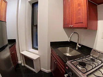 Rented by Urban Real Estate Inc