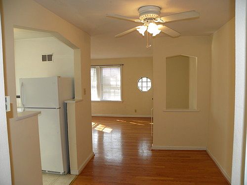 2nd image of 6327 Sutherland Ave
