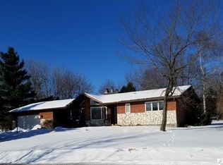 829 Cherie Ln, Duluth, MN 55803