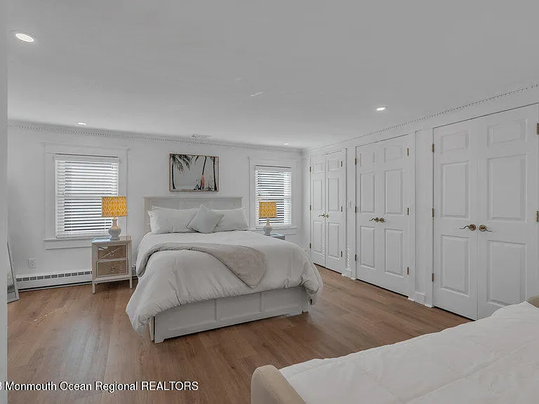 64 Curtis Ave — Photo 41
