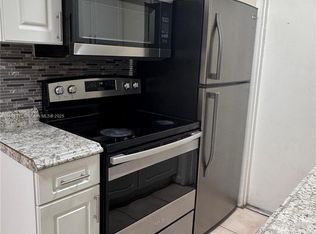 2331 Adams St APT 13, Hollywood, FL 33020