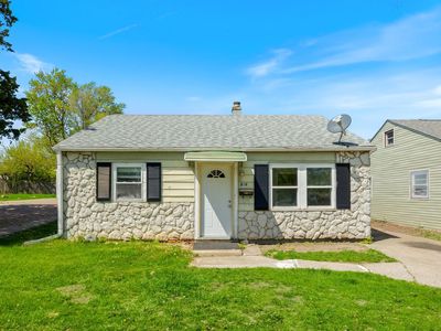 916 5th Ave, Aurora, IL, 60505