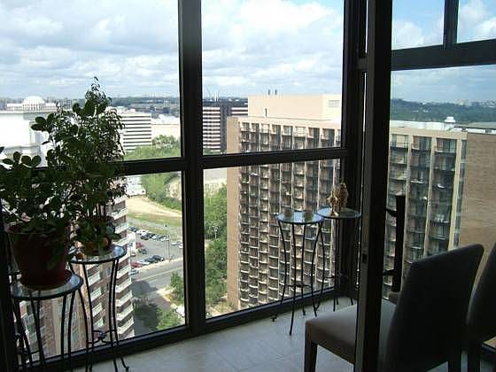1st image of 1211 S Eads St APT 1903
