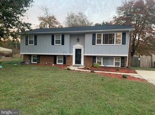 15228 Hughesville Manor Dr, Hughesville, MD 20637