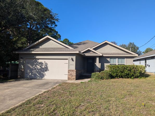 1933 Esplanade St, Navarre, FL 32566 – 4-bedroom rental in Navarre