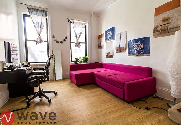 Rented by Wave Real Estate Group | media 1