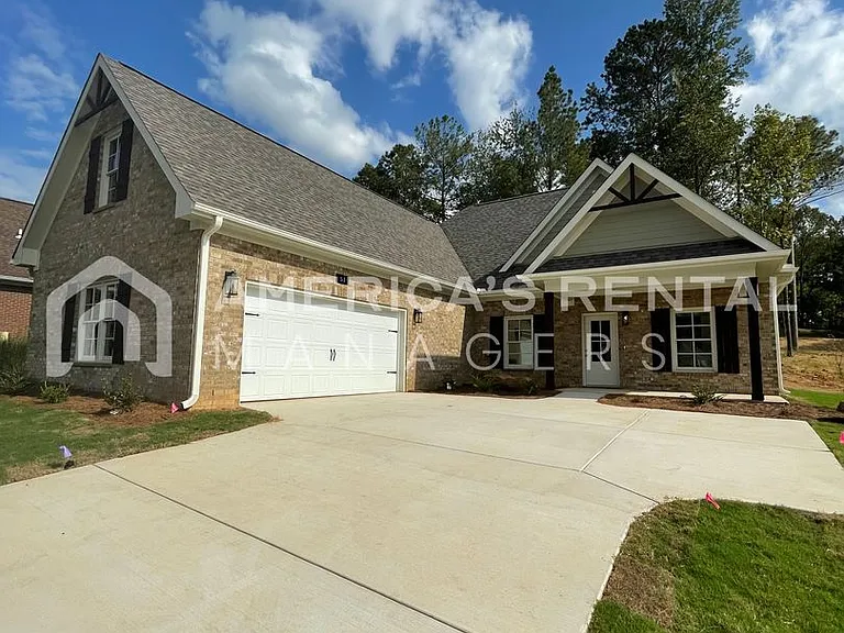51 Oak Ridge Pl — Photo 1