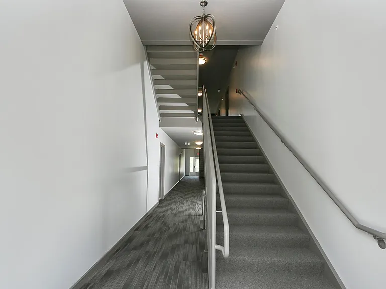 Westledge Apartments — Photo 24