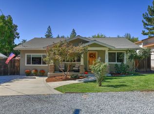 5924 Walnut St, Loomis, CA 95650