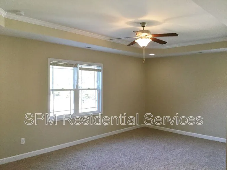 748 Chadwick Shores Dr — Photo 8