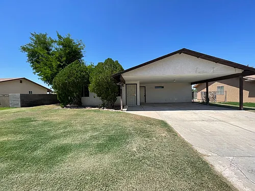 1716 S 46th Dr Photo 1