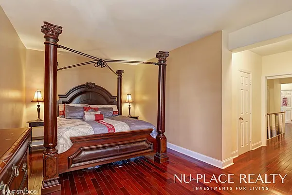 Sold by Nu Place Realty | media 22
