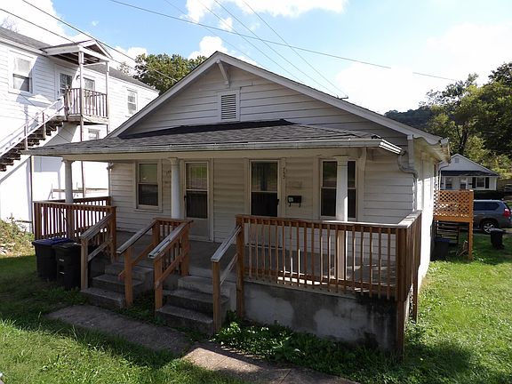 2nd image of 753 Holmes St