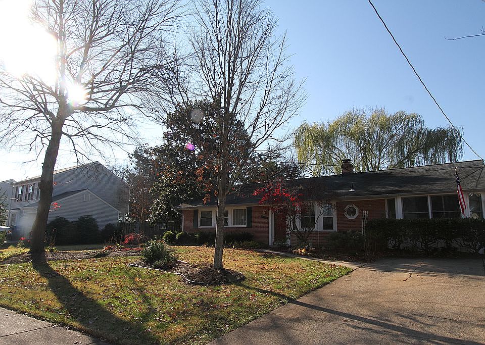 Front Yard - Winter