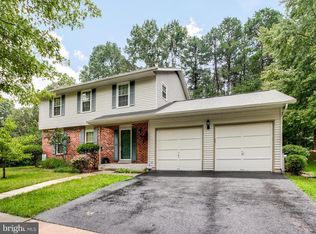 855 Derby Farms Dr, Severn, MD 21144