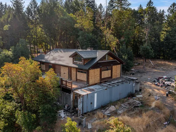 280 Kerby Mainline Rd, Kerby, OR 97531