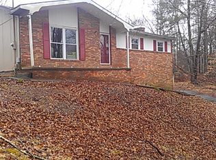 110 Beech Ln, Oliver Springs, TN 37840