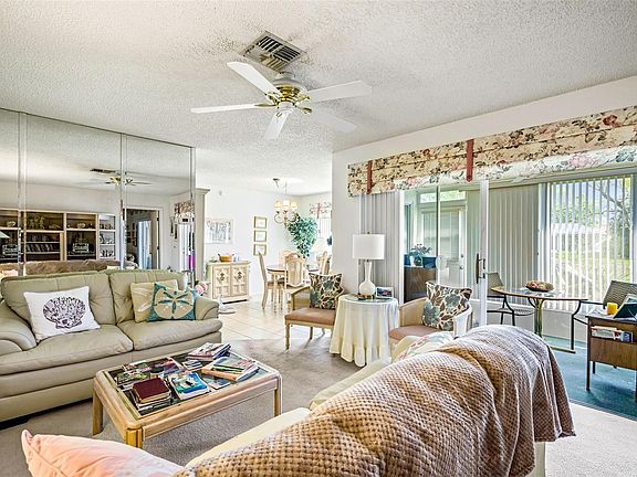 3rd image of 4546 Tiburon Dr