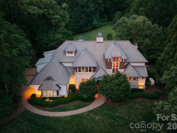 10220 Wildlife Rd, Charlotte, NC 28278