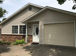 1764 N Garland Ave, Fayetteville, AR 72703
