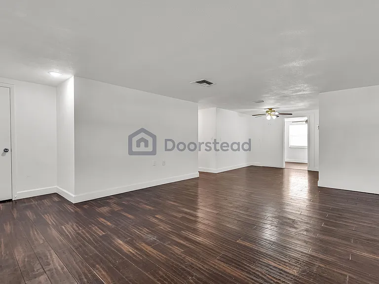 5108 Sandalwood Dr — Photo 9