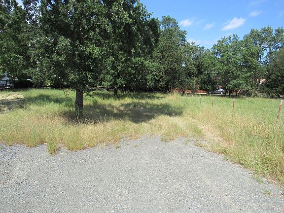 4th image of 621 Jericho Road