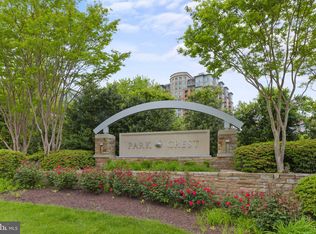 8220 Crestwood Heights Dr APT 1105, Mc Lean, VA 22102