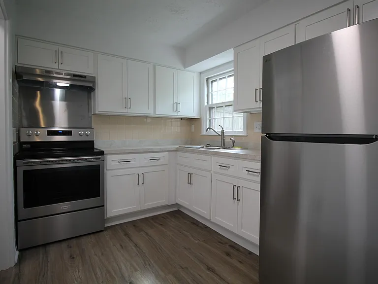 2015 Garden Springs Dr — Photo 15