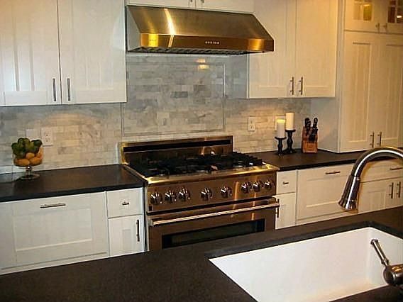 5th image of 11105 N Lake Shore Dr