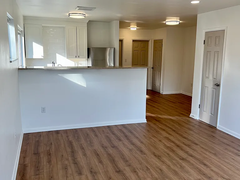 5654 Macey Ave #4 — Photo 9
