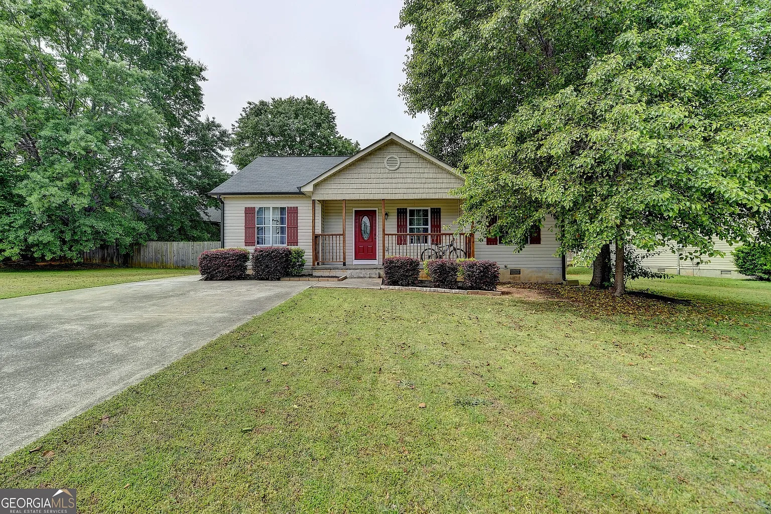 406 Missi Ln photo 1